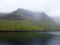 Hvannasund mit Sandhálsurin (739m) auf Borðoy_Insel Viðoy